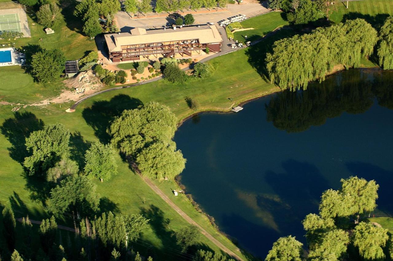 St Andrews By The Lake Golf Resort Kaleden Zewnętrze zdjęcie